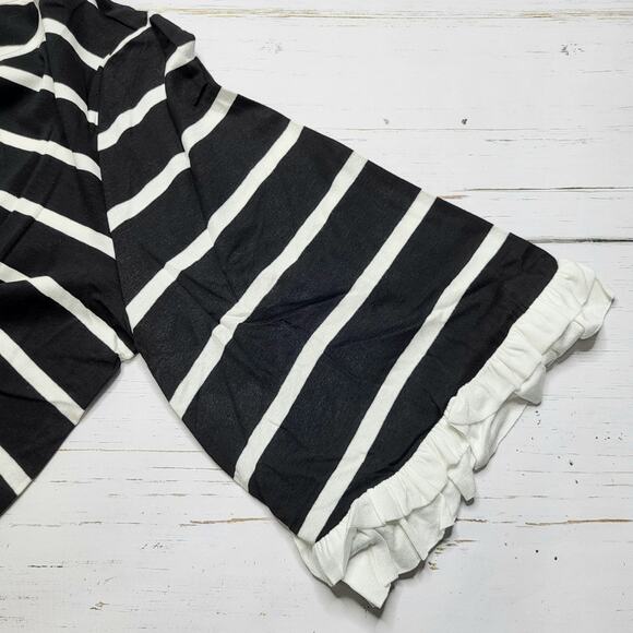 Soft Surroundings Dulcie Top Short Ruffle Bell Sleeves Black White Stripe Small - Picture 4 of 7